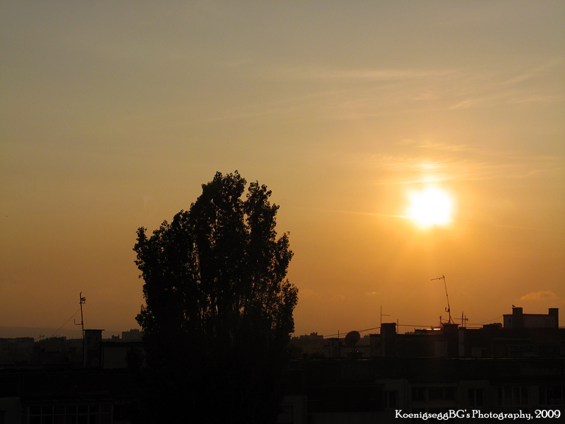 Dawn_Time_by_KoenigseggBG.jpg